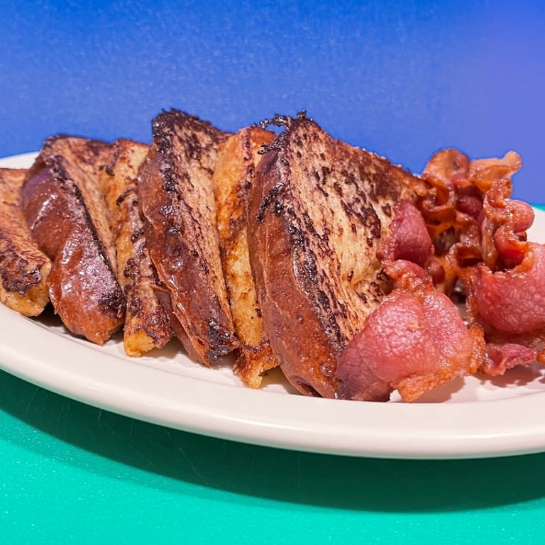 Delicious French Toast and Breakfast Classics