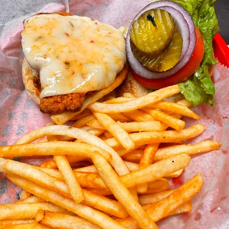 Delicious Chicken Sandwiches: A Tasty American Classic
